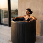 image bain froid femme bienfaits récupération musculaire 